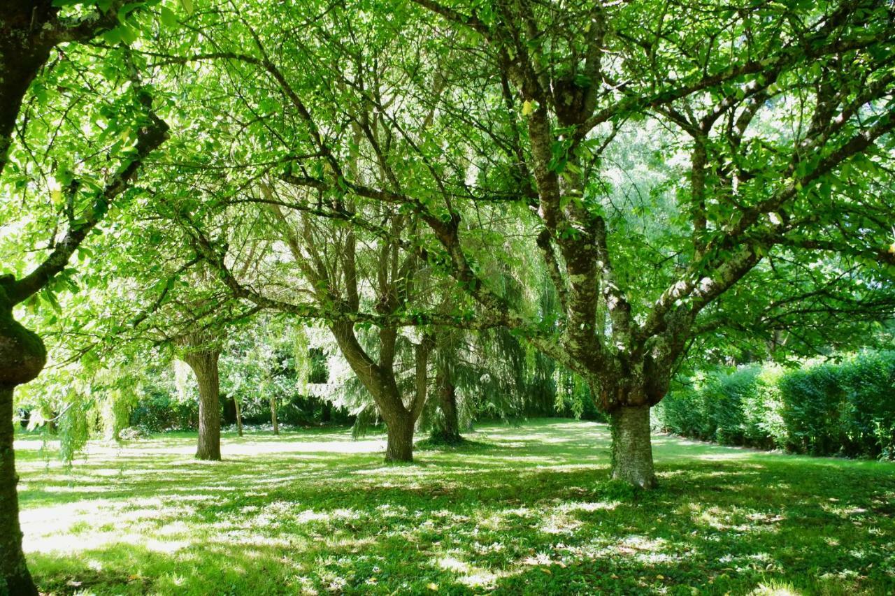 La Chaumiere De Beaumont Villa Buitenkant foto